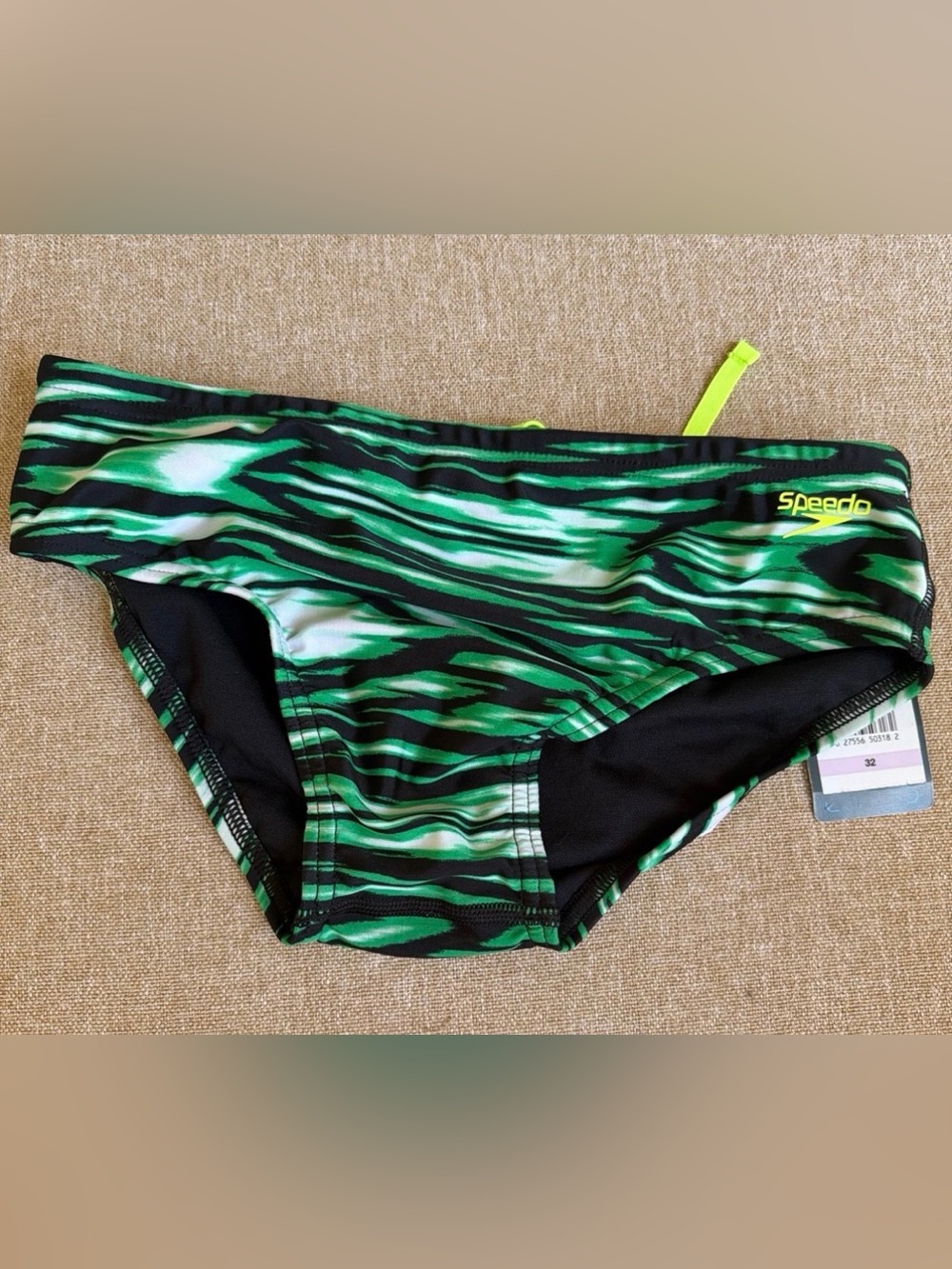 Speedo pro LT men’s size 32 swimsuit brief Green black white- NWT- MSRP $34